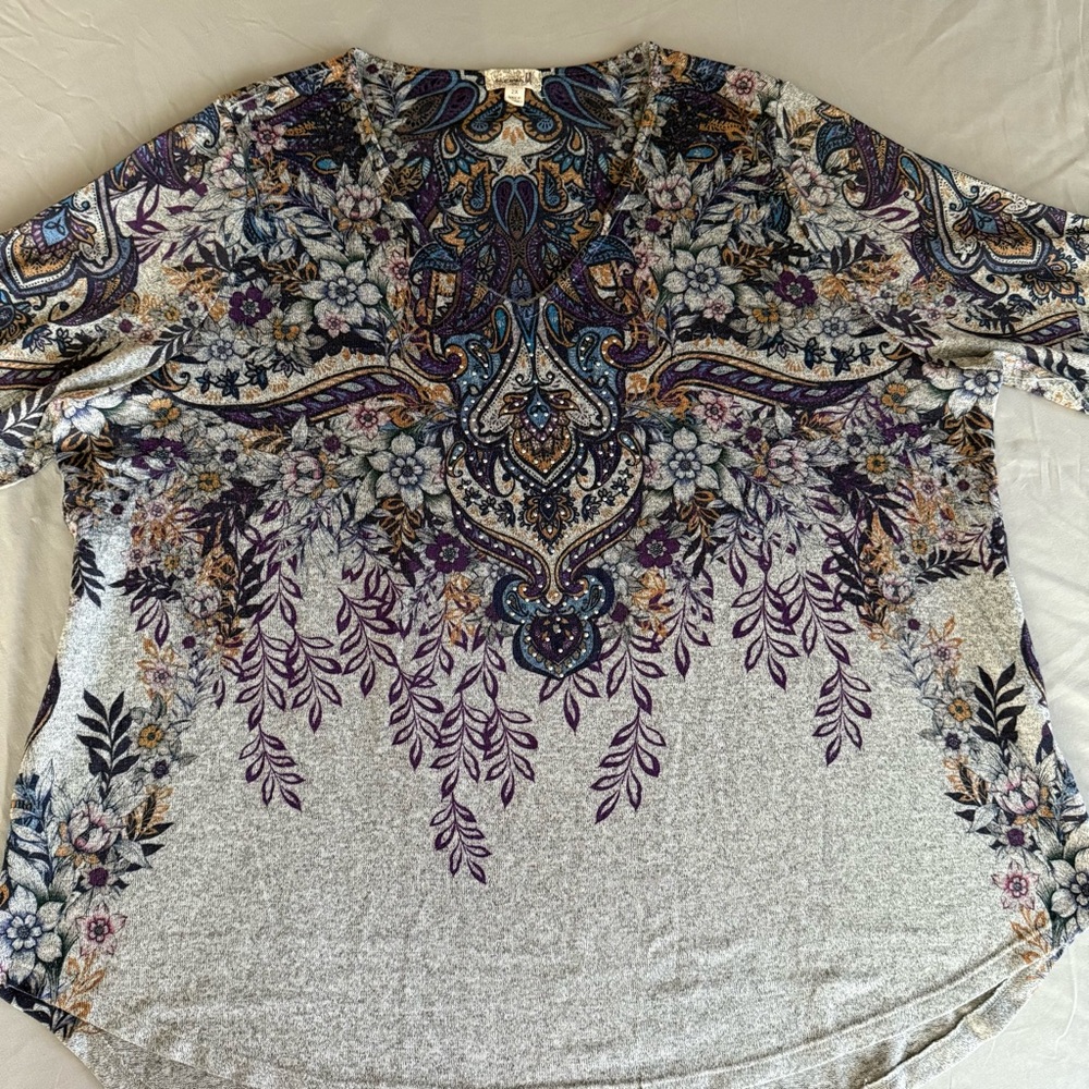 ONE WORLD Floral Boho V-neck Gray, Purple, Blue 3/4 Sleeve Blouse - Picture 10 of 14